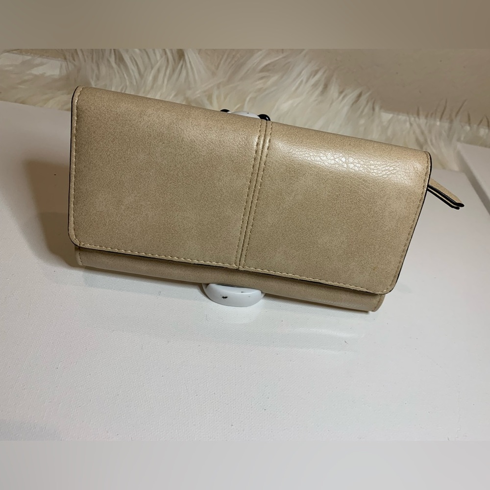 Like new leather wallet